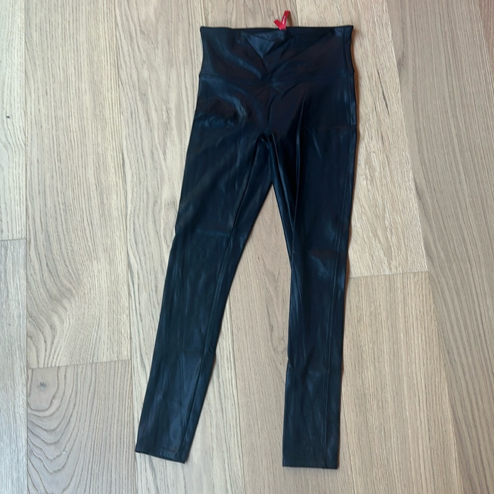 Petite medium spanx faux leather leggings
